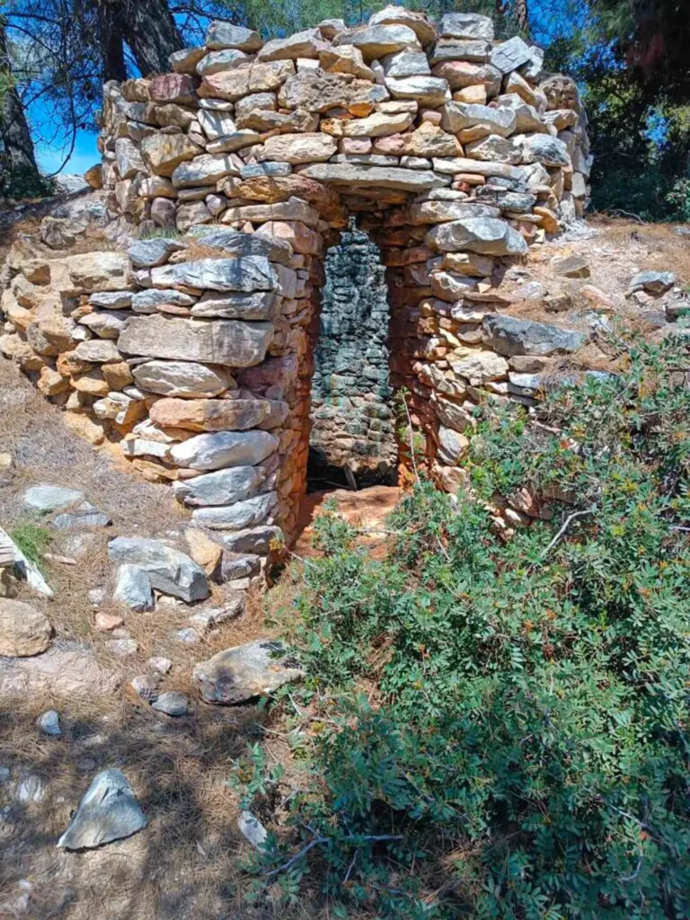 Lime kiln of psaltis (1)