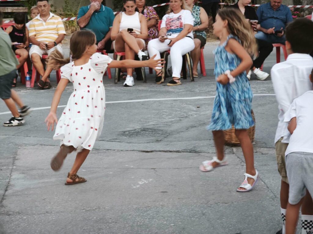 Celebrate coming of August (9)